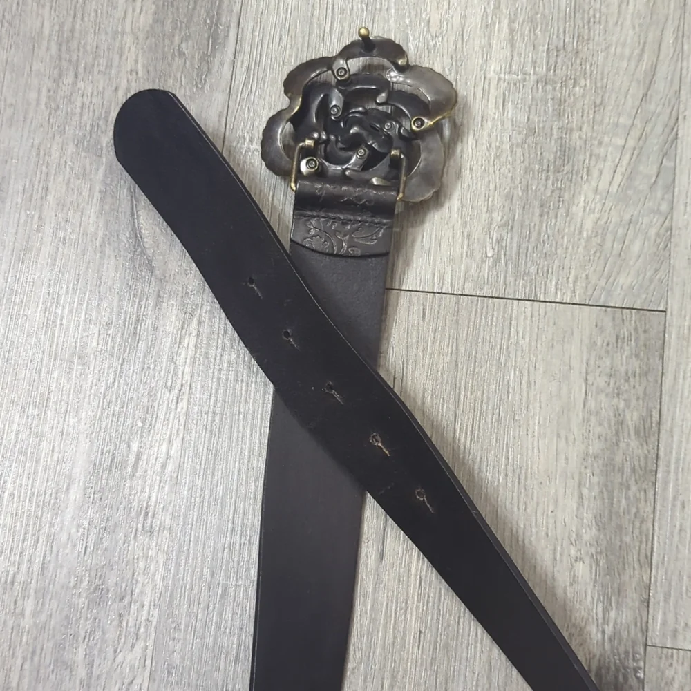 Vintage Fossil Rhinestone Rose Buckle Black Leather Belt - Picture 7 of 8